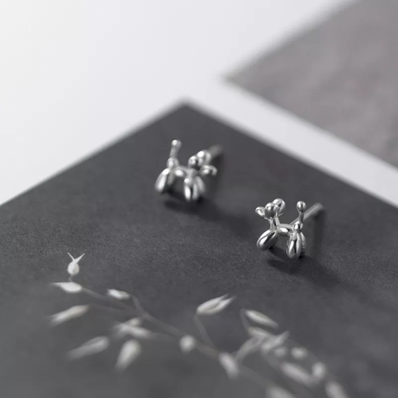 NEW White Gold Plated Balloon Dog Stud Earrings - Picture 5 of 15